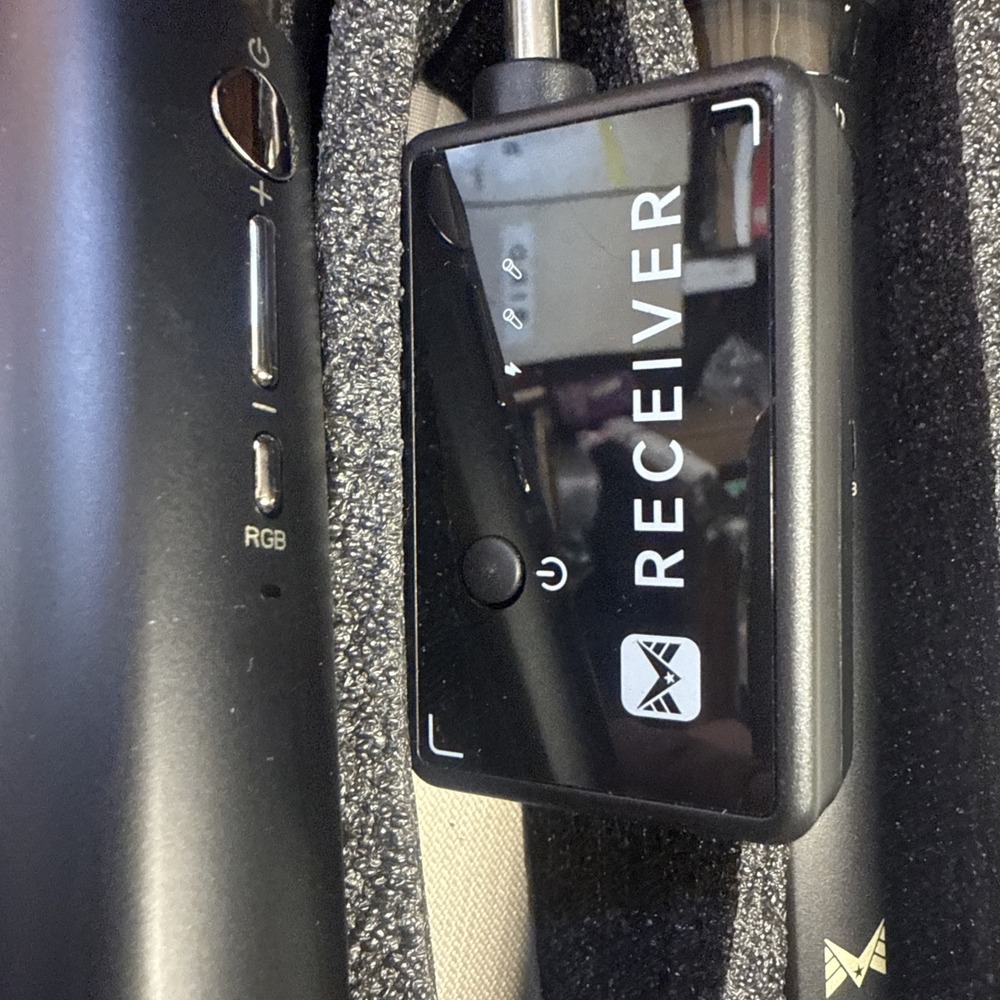 Echomussy Wireless Microphones One/One Chip Connection Rechargeable Receiver C1B - Picture 6 of 6